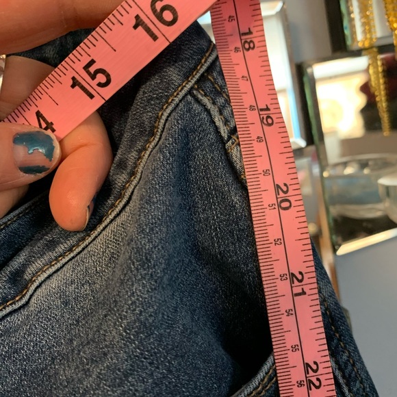 Kenzie. Size 11. Jeans with embroidery - Picture 3 of 4